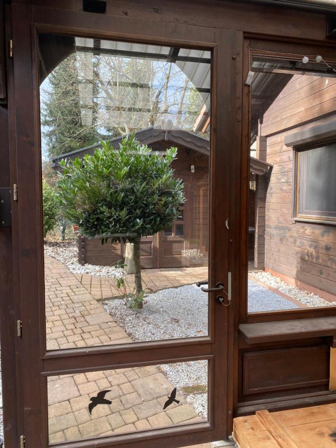 Gemuetliches Holzhaus In Idyllischer Lage Ruppichteroth Eksteriør bilde